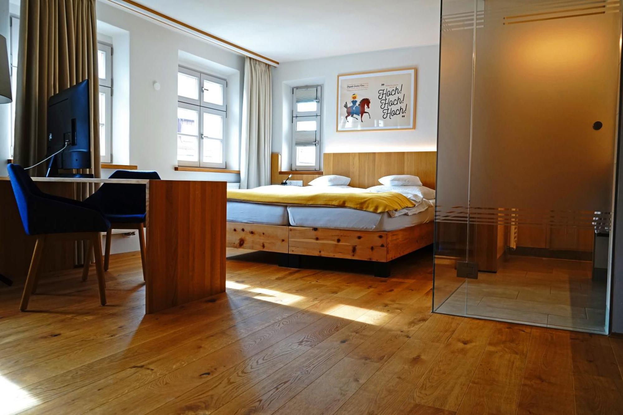 Hotel Zum Schwarzen Ross Und Gutmann Zur Post Hilpoltstein Exterior foto