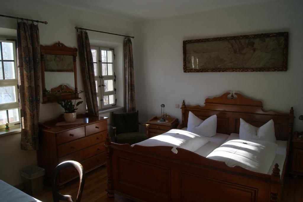 Hotel Zum Schwarzen Ross Und Gutmann Zur Post Hilpoltstein Cameră foto