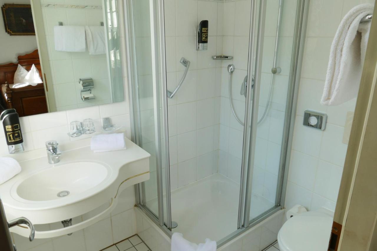 Hotel Zum Schwarzen Ross Und Gutmann Zur Post Hilpoltstein Exterior foto